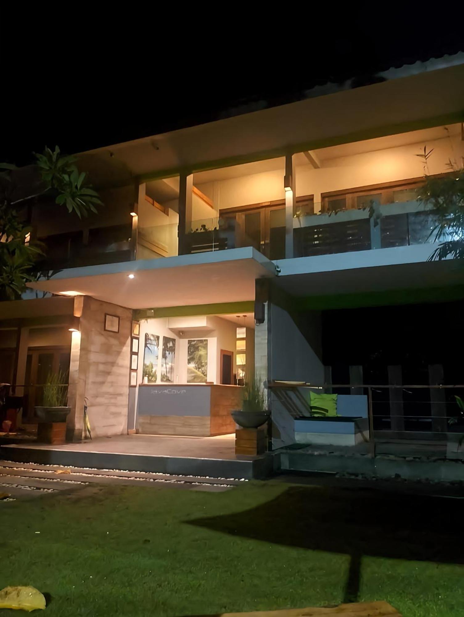 Javacove Beach Hotel Batukaras Экстерьер фото