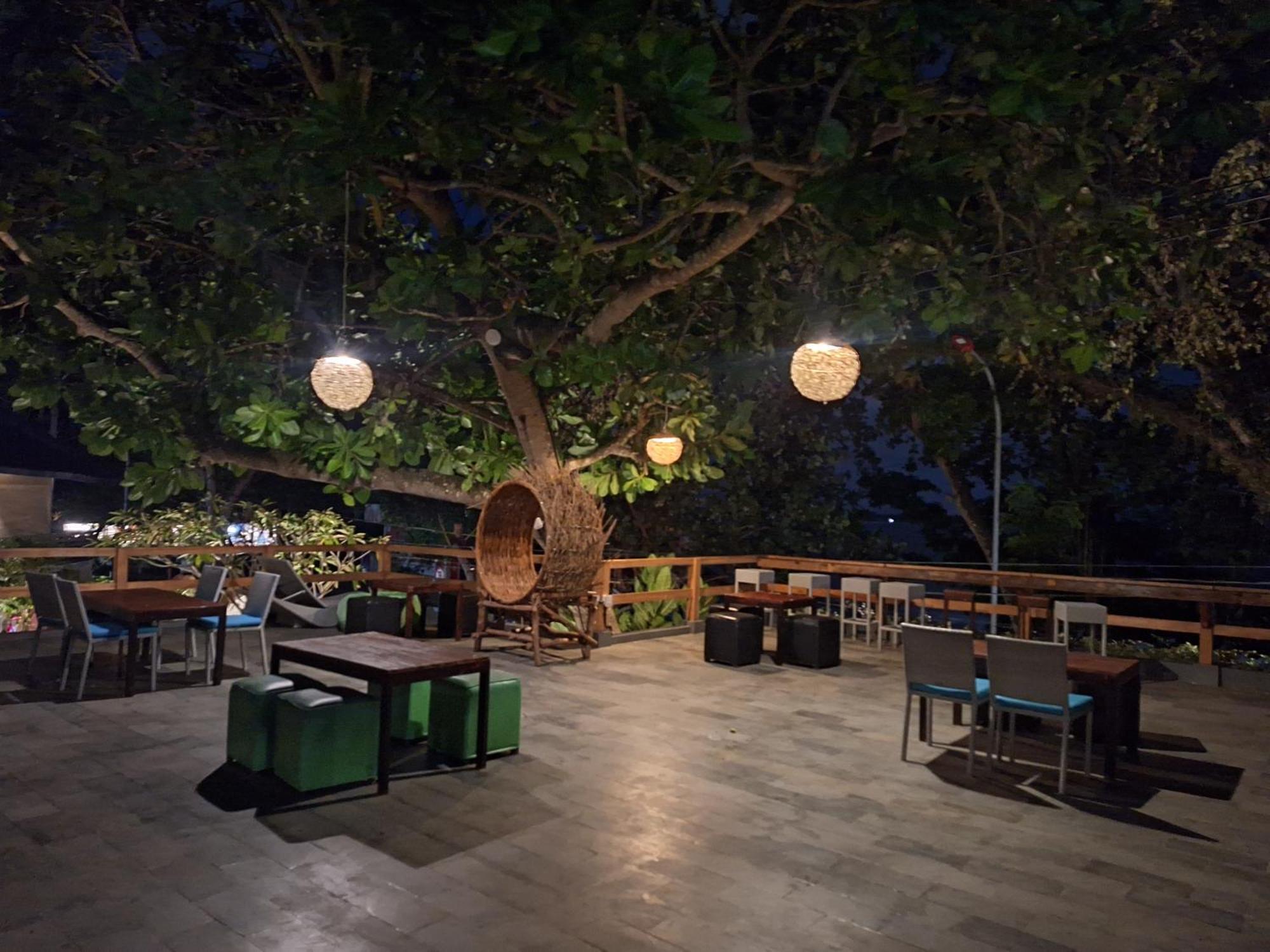 Javacove Beach Hotel Batukaras Экстерьер фото