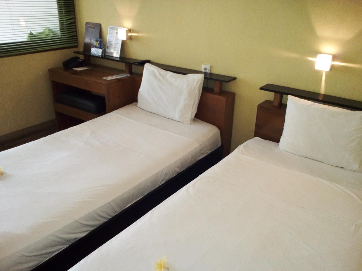 Javacove Beach Hotel Batukaras Экстерьер фото