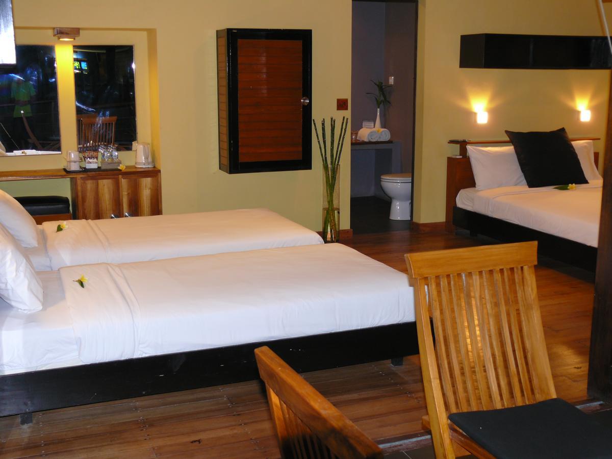 Javacove Beach Hotel Batukaras Экстерьер фото